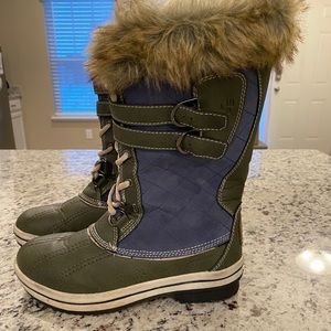 Bearpaw Boots